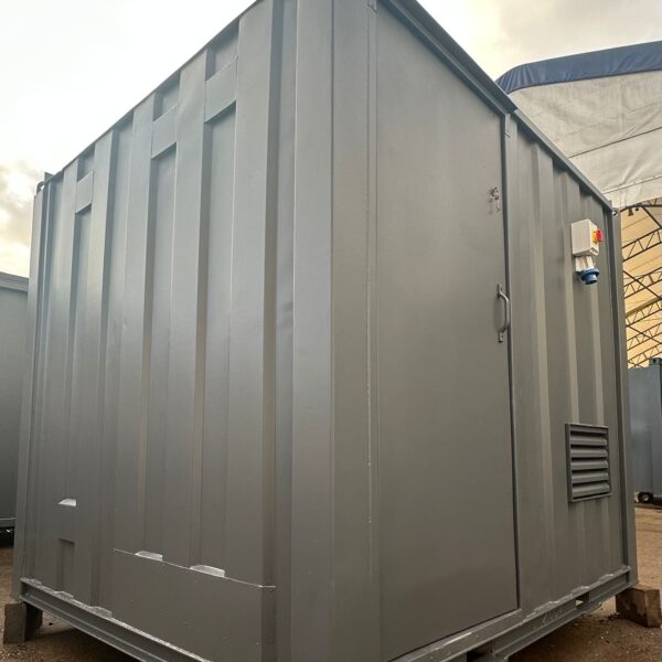 9 x 8 ft Chemical Toilet Block with Drying Room — Plug & Play — Welfare — No 1397