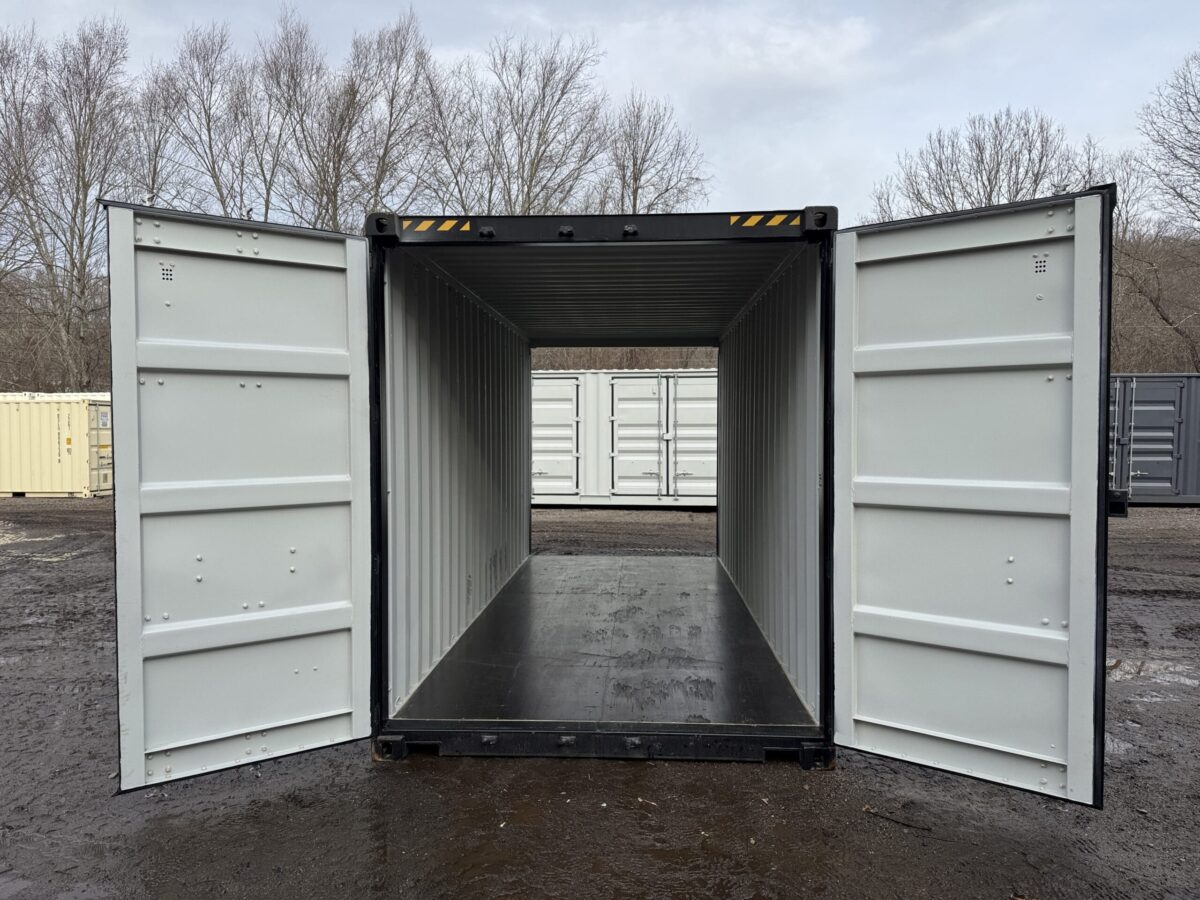 20ft New High Cube Shipping Container – Wind & Watertight – Black – Unit OBSU740117-3
