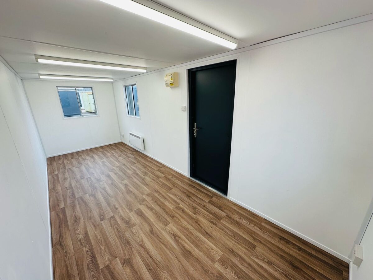 21x8ft – Office/Canteen – Cabin / Container – Portable Building