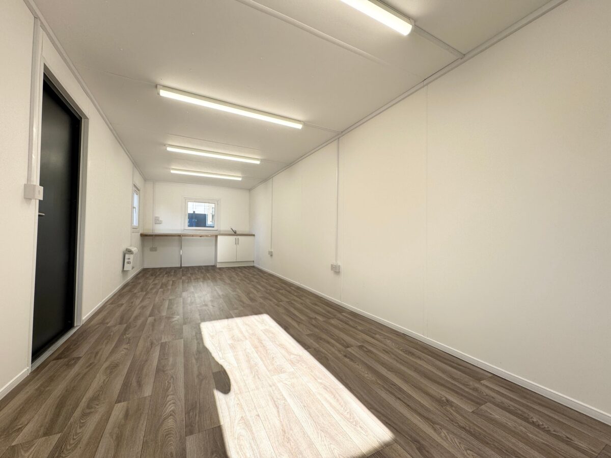 32x10ft Cabin – Open Plan Canteen / Office – Anti-Vandal – Portable Building