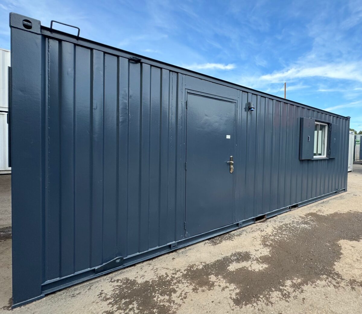 24x9 ft – Open Plan Office – Site Accommodation – Anti-Vandal Cabin
