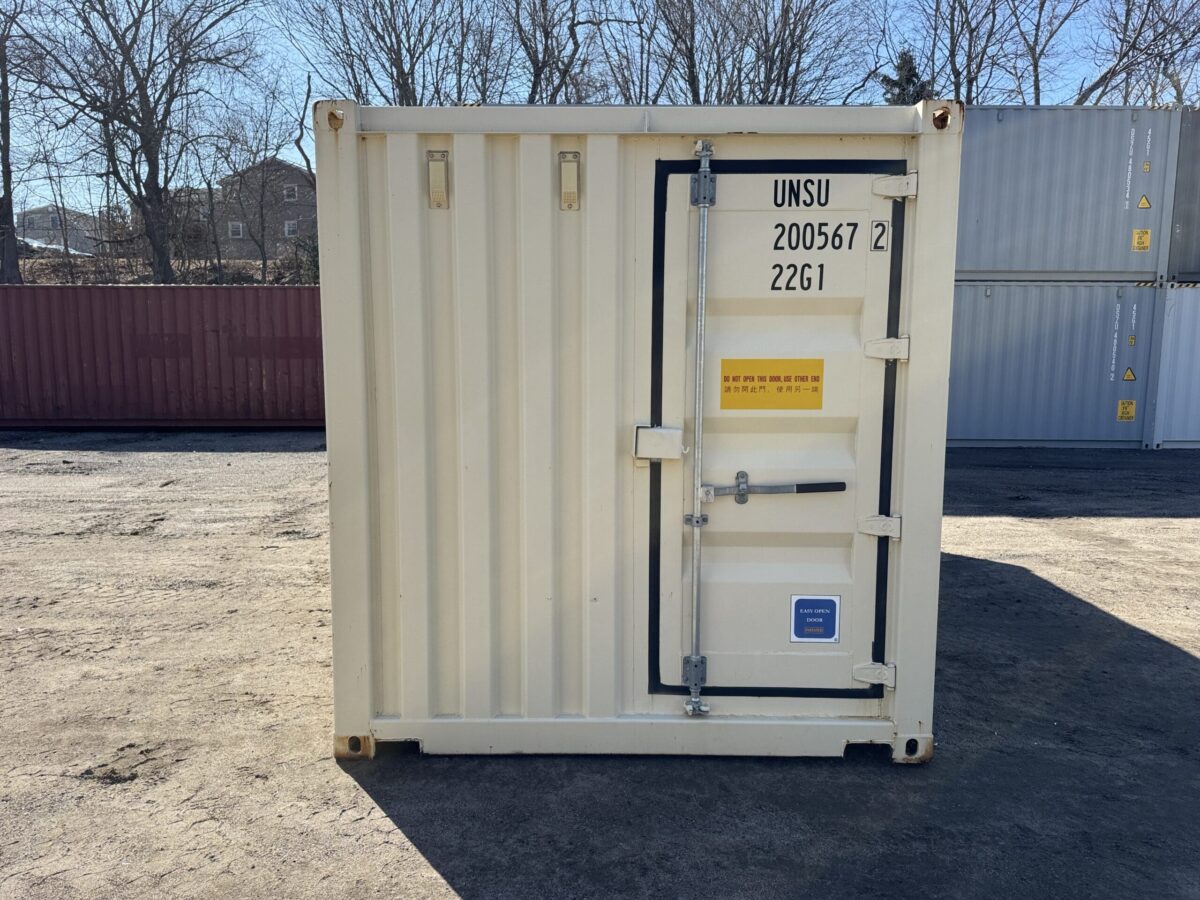 20ft Used Shipping Container – Wind & Watertight – Beige – Unit UNSU200567-2