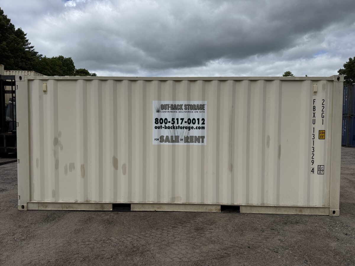 20ft Used Shipping Container – Wind & Watertight – Beige – Unit FBXU131329-4