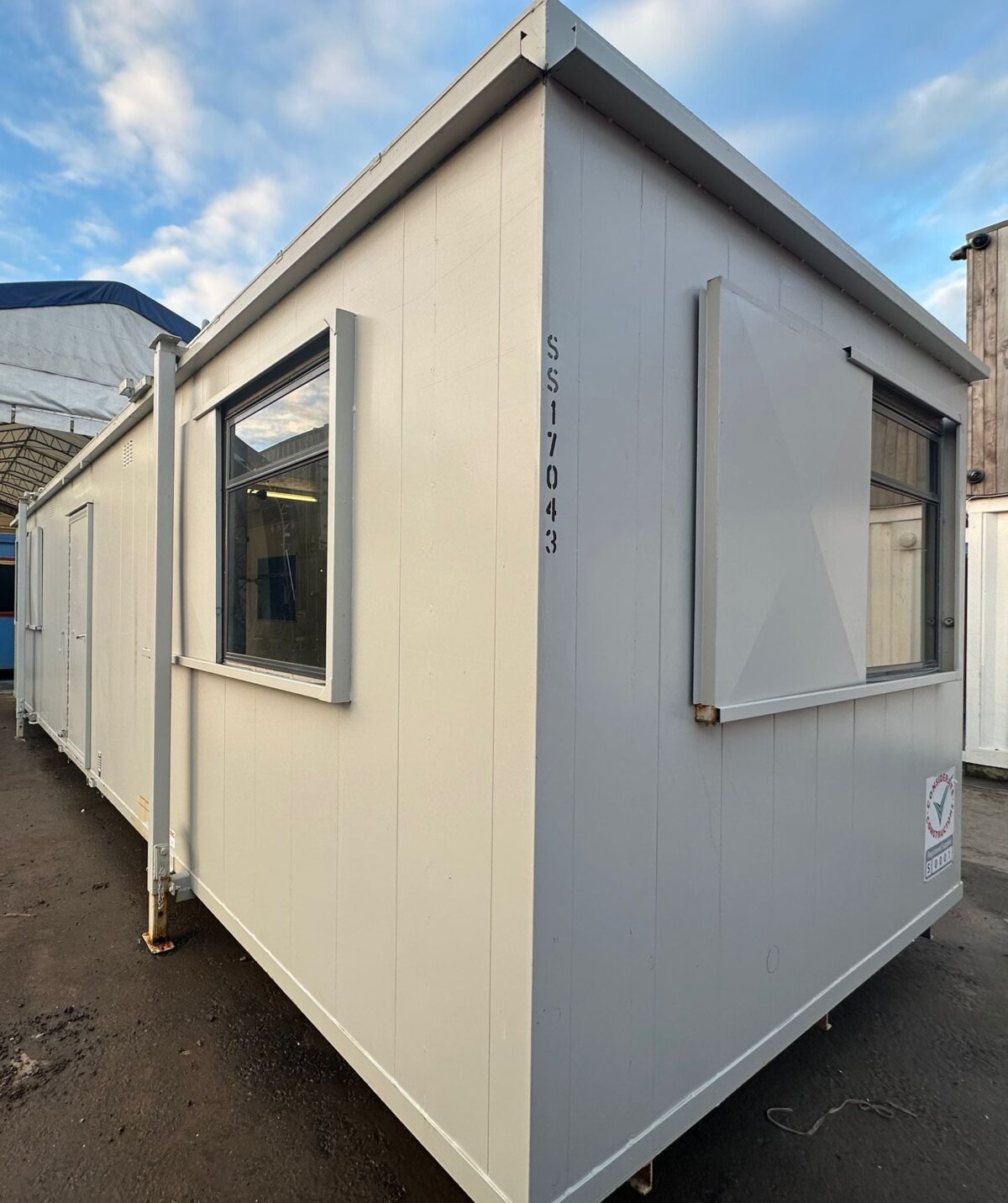 32x10ft — Open Plan Canteen / Office — Portable Anti-Vandal Building — Site Accommodation