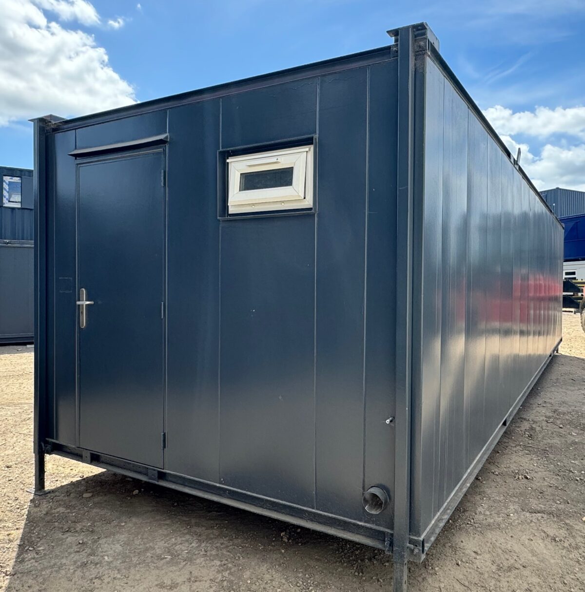 32 x 10 ft — 6+1 Toilet Block — Anti-Vandal Portable Toilet Block — No 1070