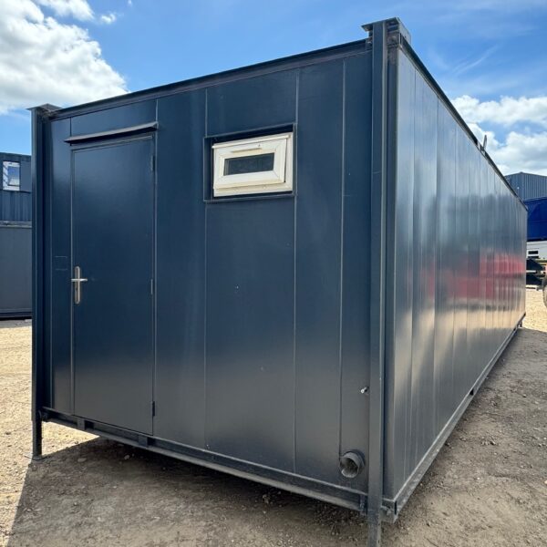 32 x 10 ft — 6+1 Toilet Block — Anti-Vandal Portable Toilet Block — No 1070