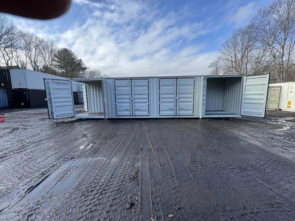 40ft New High Cube Shipping Container – Wind & Watertight – Lt Gray – Unit YLEU251653-4