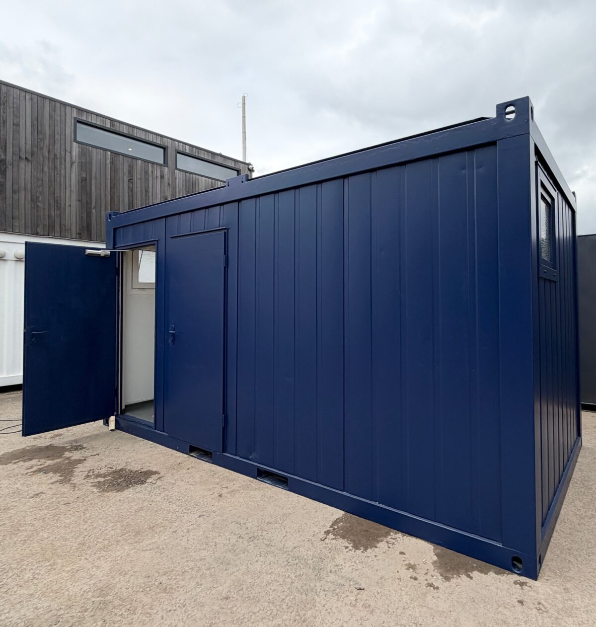 16 x 8 ft — 3 + 1 Toilet Block — Portable Building — Site Accommodation